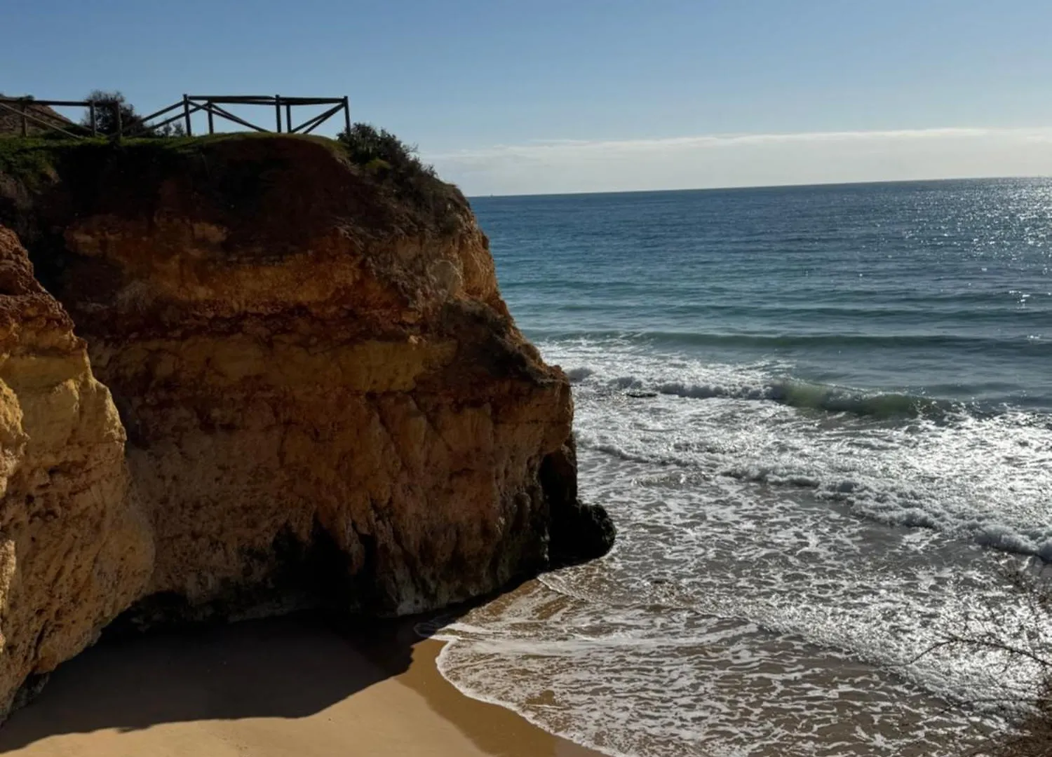 Apartamento em frente à praia com piscina e ténis Portimão 0*,